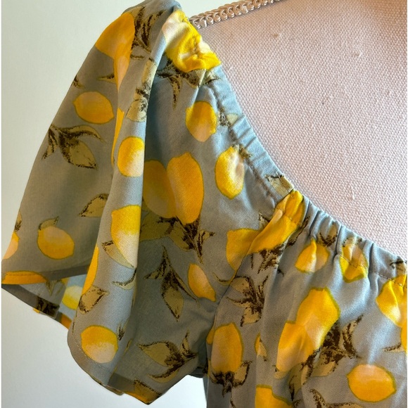 Derek Heart Pastel Blue with Lemon Print Off-The-Shoulder Blouse - Picture 5 of 9